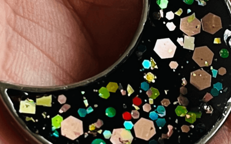 10warsztaty-bizuteria-z-zywicy