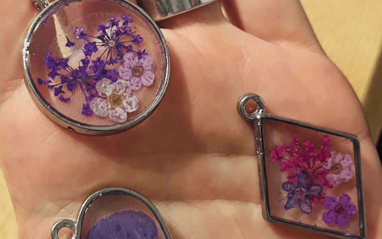 5warsztaty-bizuteria-z-zywicy